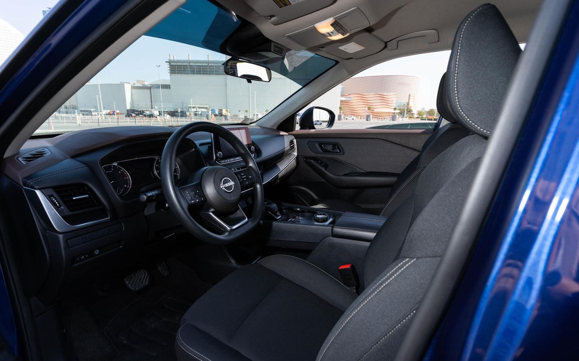Nissan Rogue - image 11