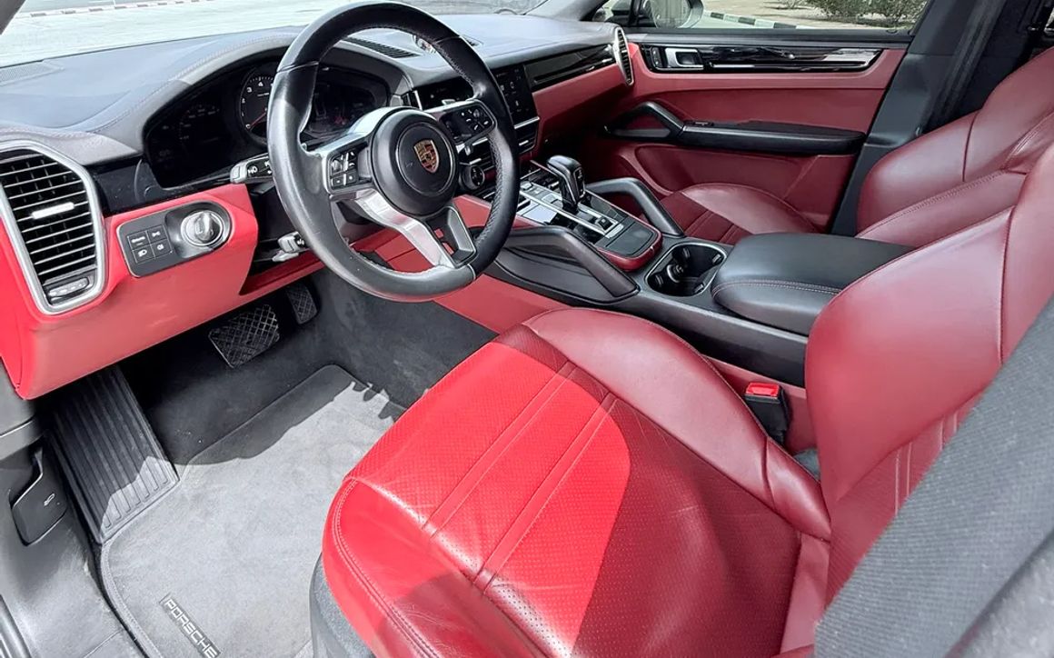 Porsche Cayenne - image 7