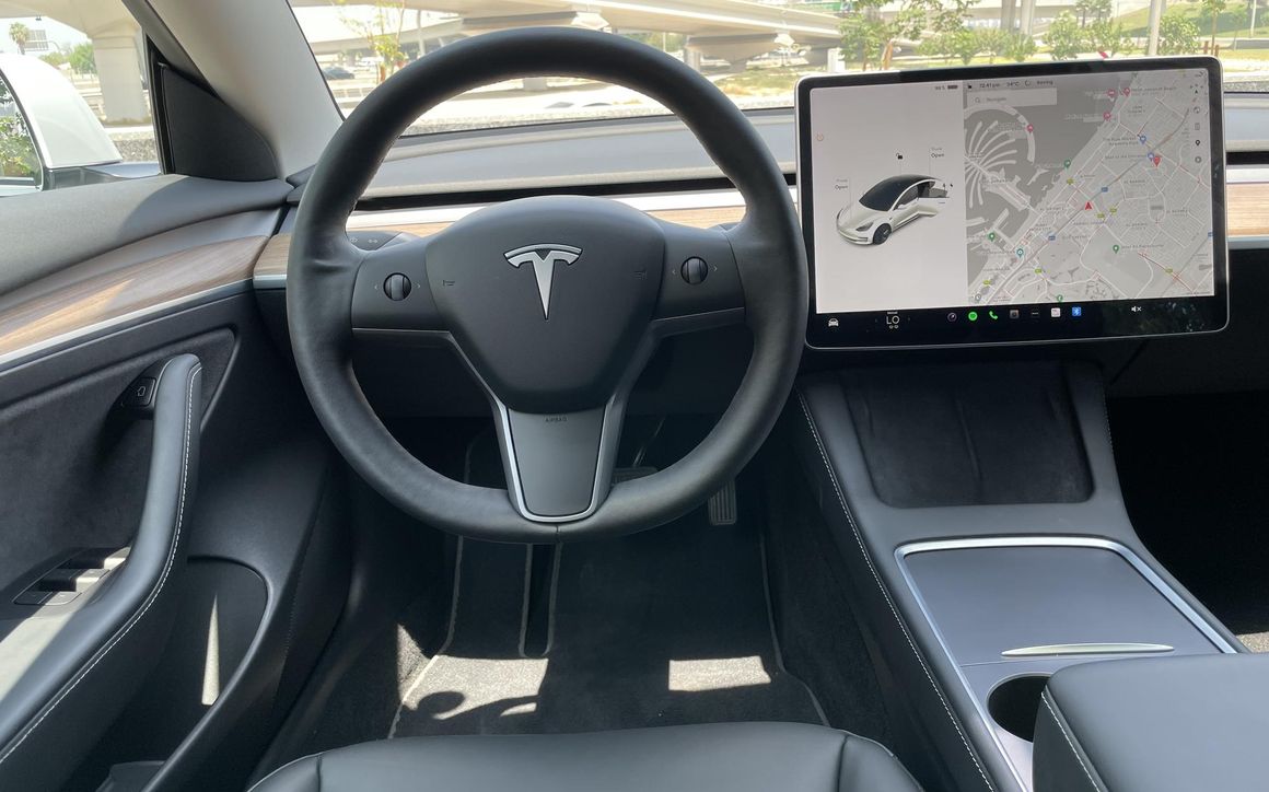 TESLA MODEL 3 STANDARD - image 8