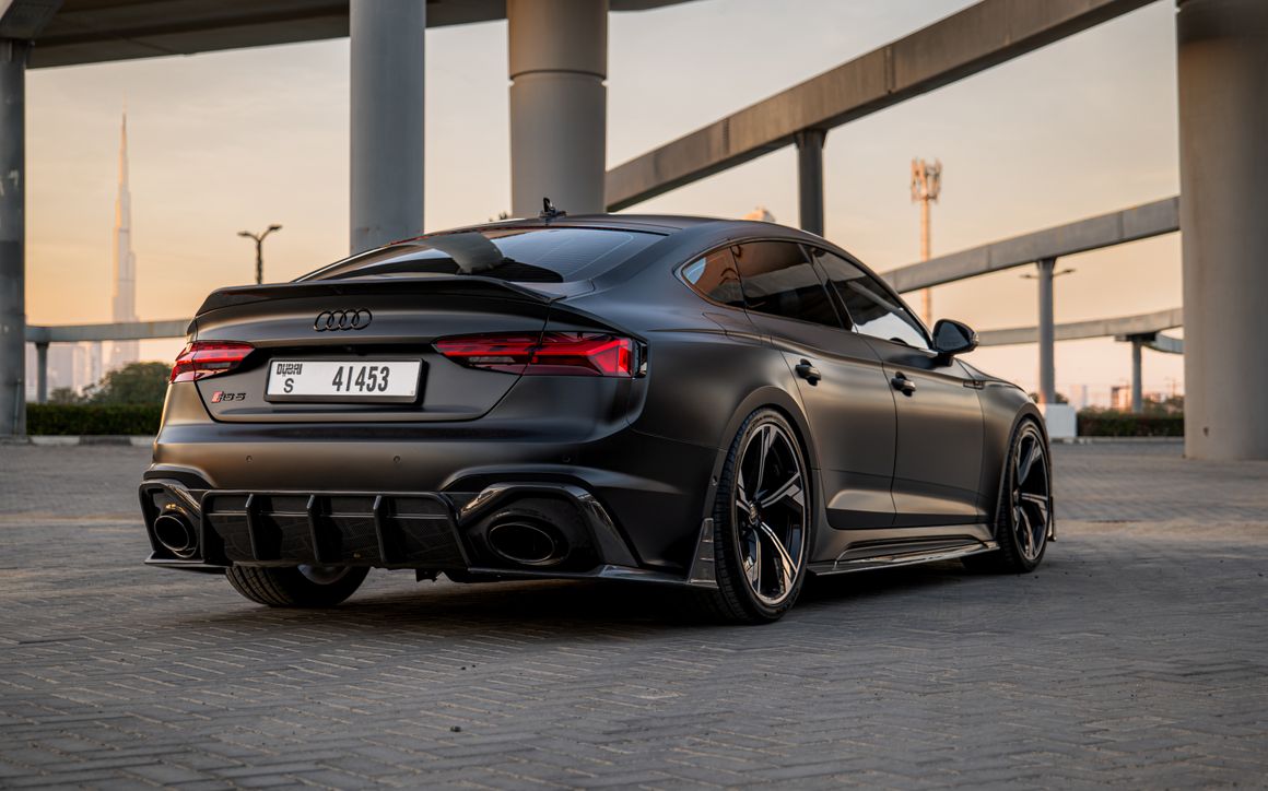 Audi RS5 Carbon Edition - image 9
