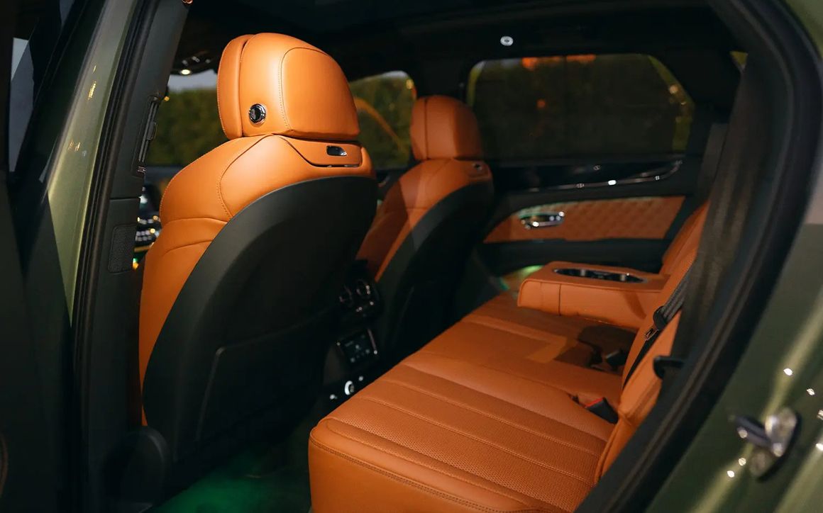 Bentley BENTAYGA - image 10