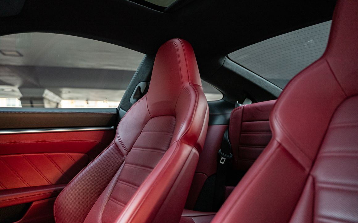 PORSCHE 911 TURBO S - image 22