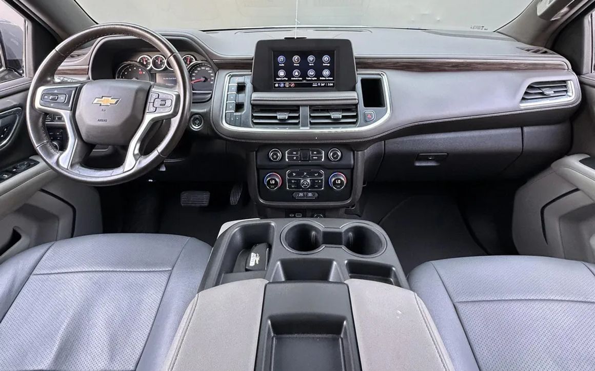 CHEVROLET TAHOE - image 4