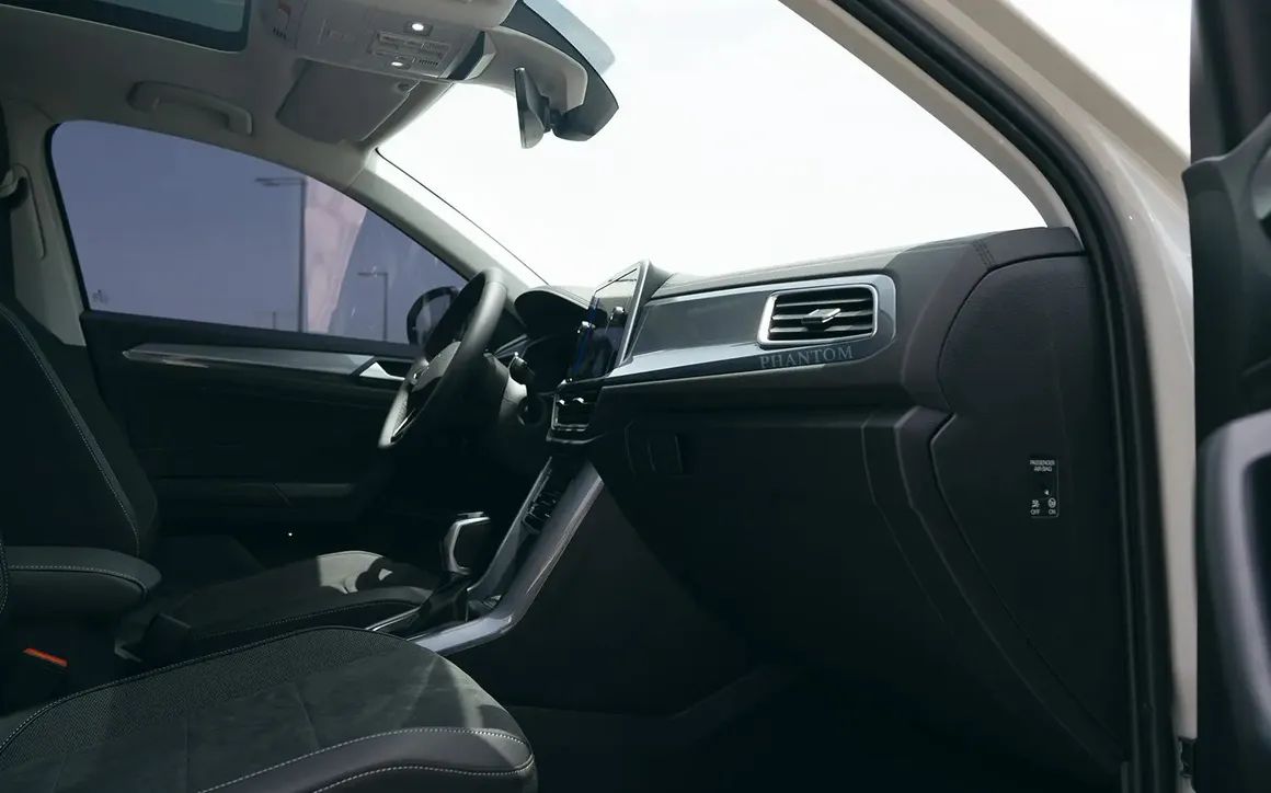 VOLKSWAGEN t-roc - image 8