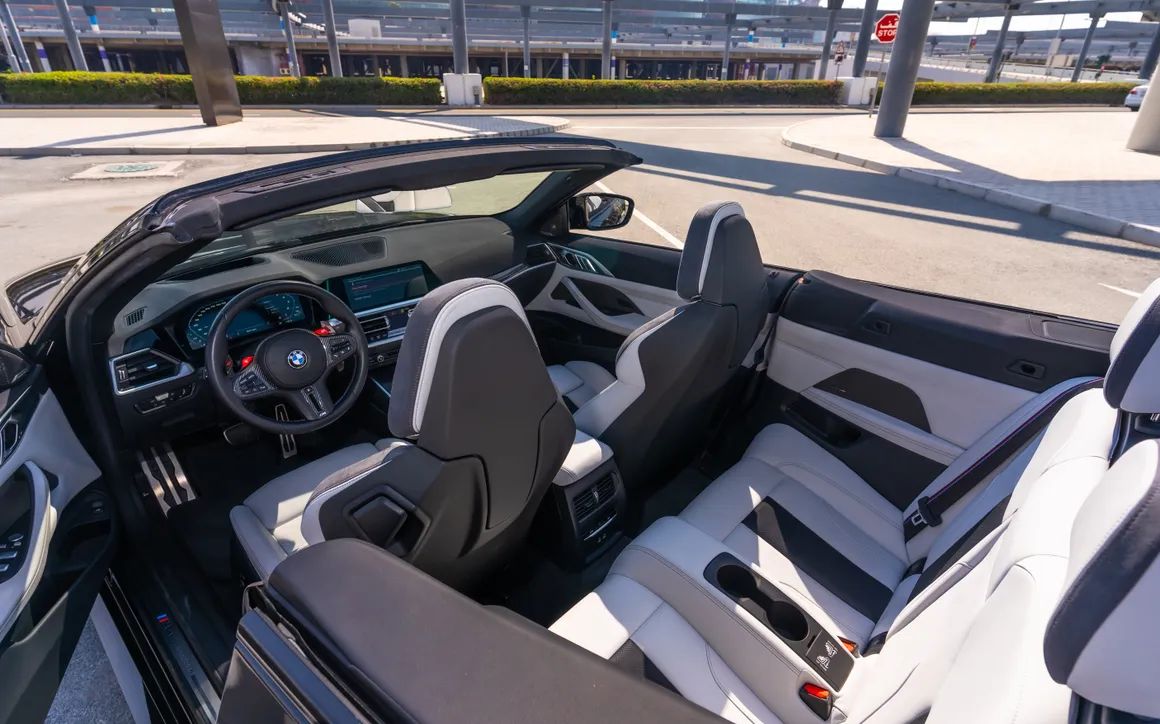 BMW M4 Competition Convertible - image 16