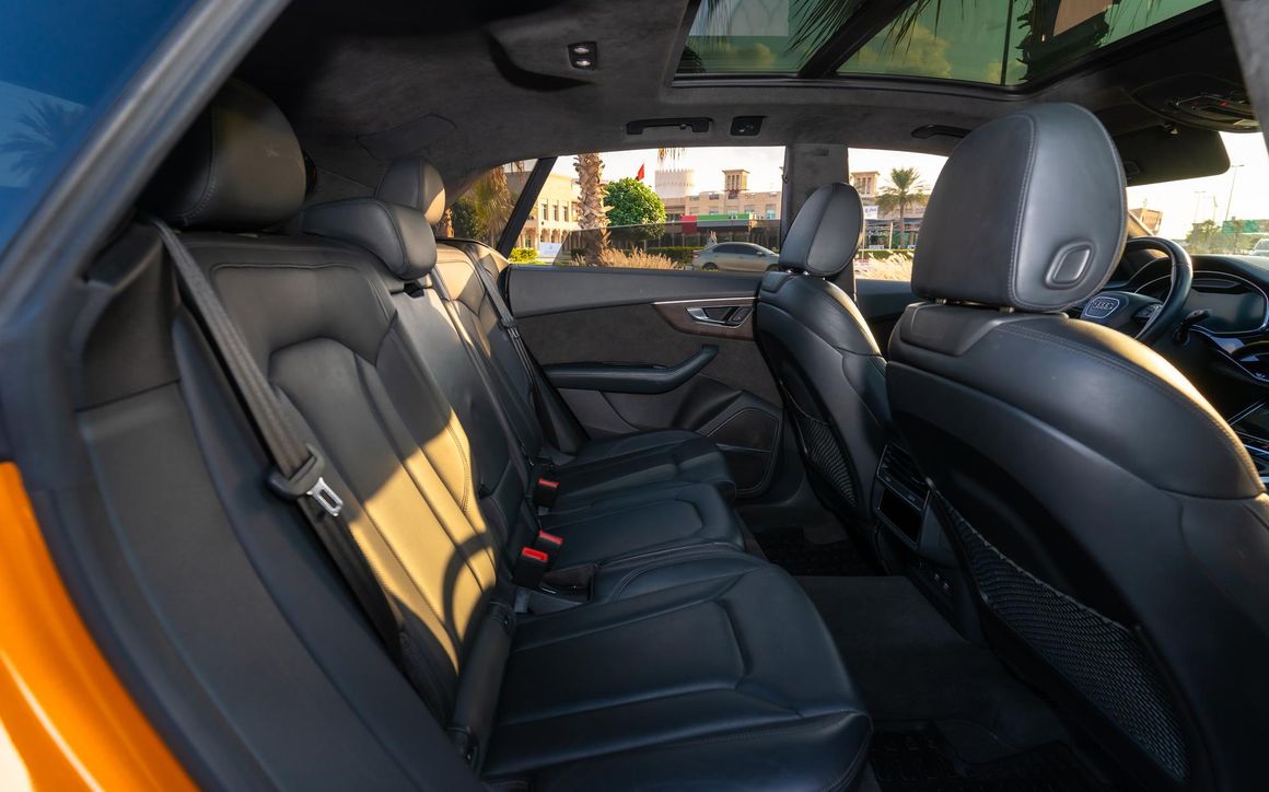 AUDI Q8 - image 19