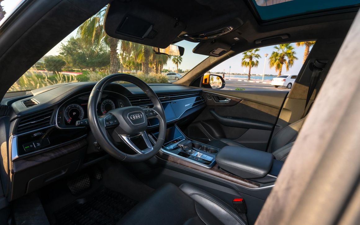 AUDI Q8 - image 15