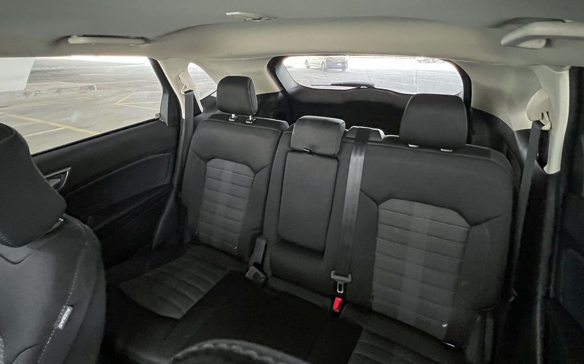 Ford Edge - image 16