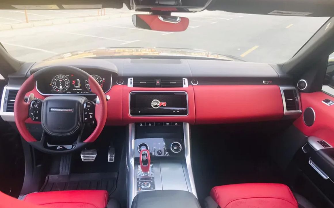 RANGE ROVER SVR-INSIDE RED - image 8