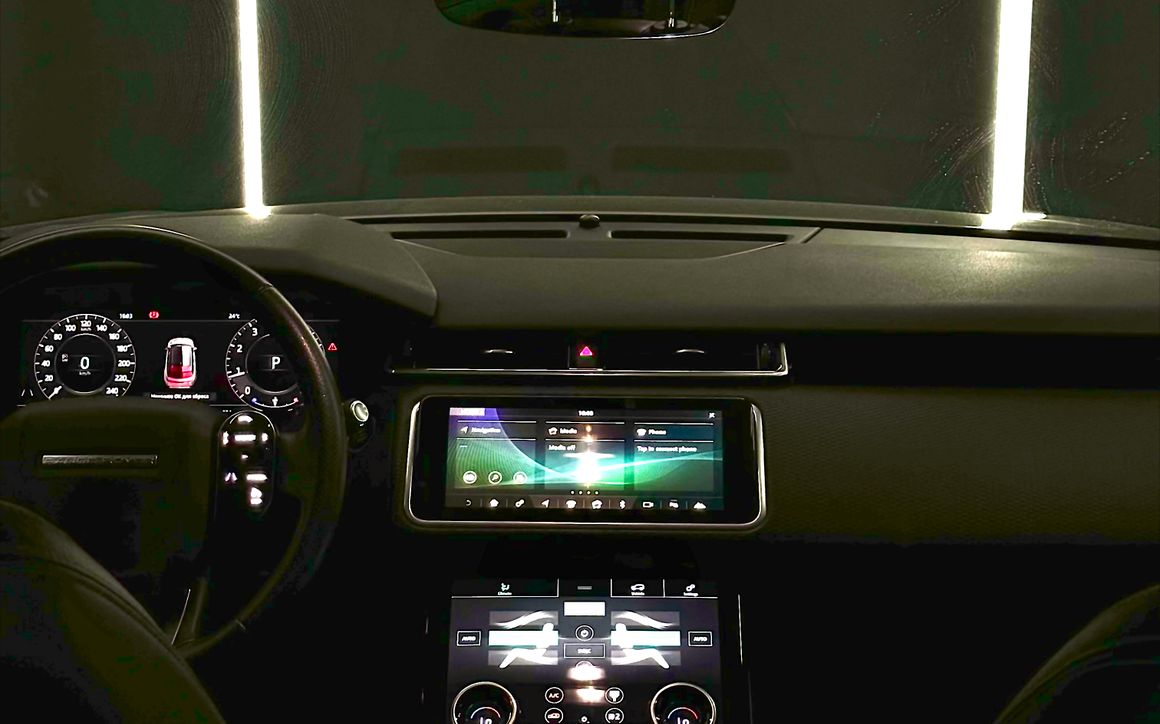 Range Rover Velar - image 6