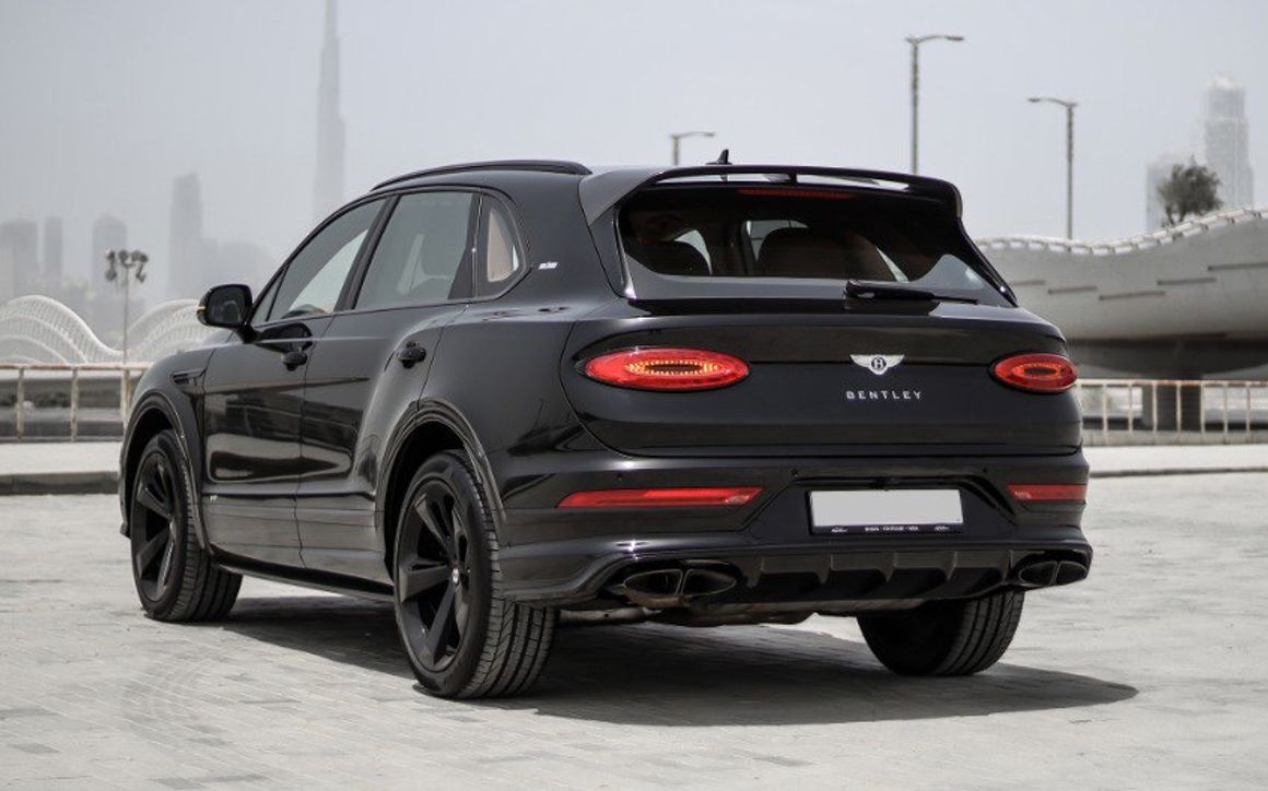 BENTLEY BENTAYGA V12 - image 2