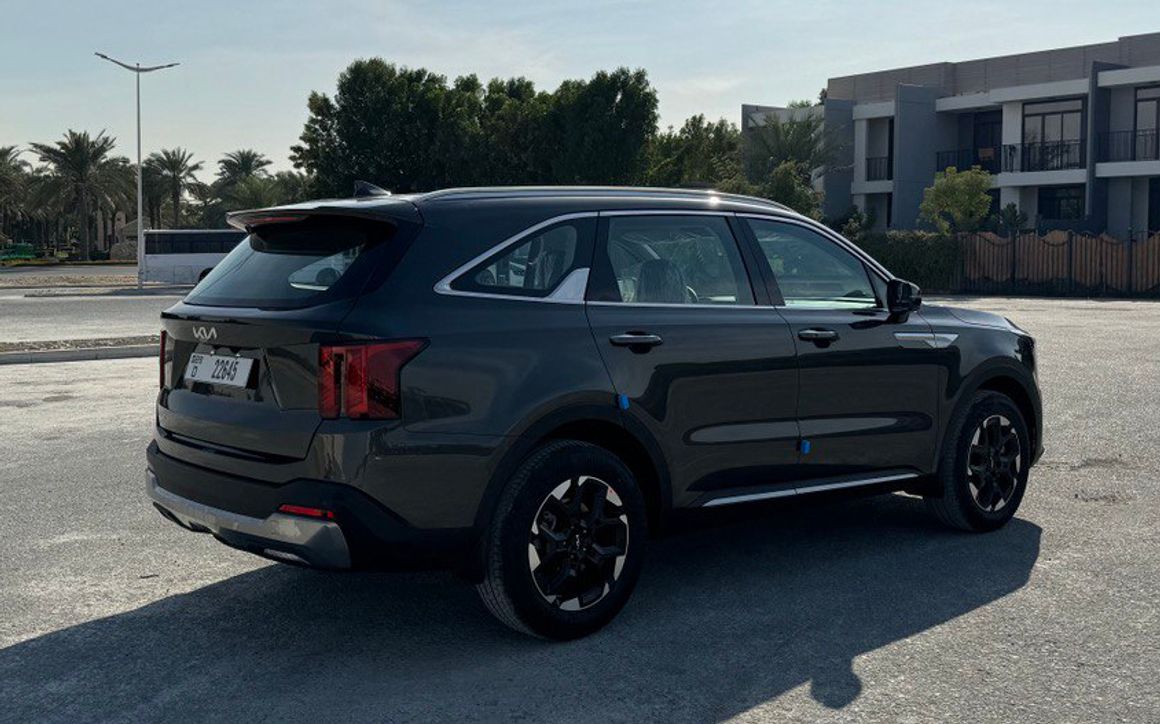 KIA Sorento - image 6