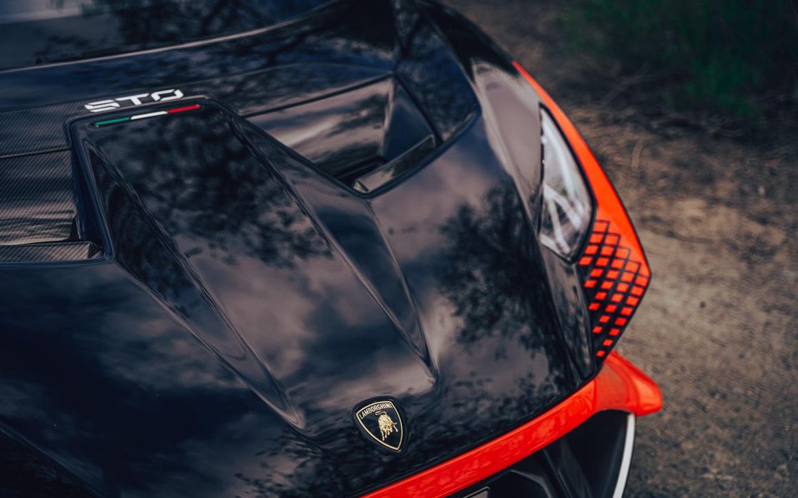 Lamborghini  Huracan STO - image 10