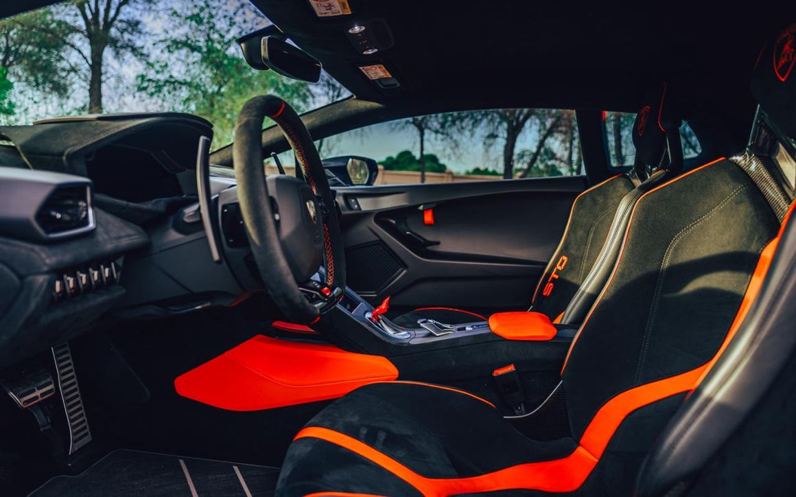Lamborghini  Huracan STO - image 14