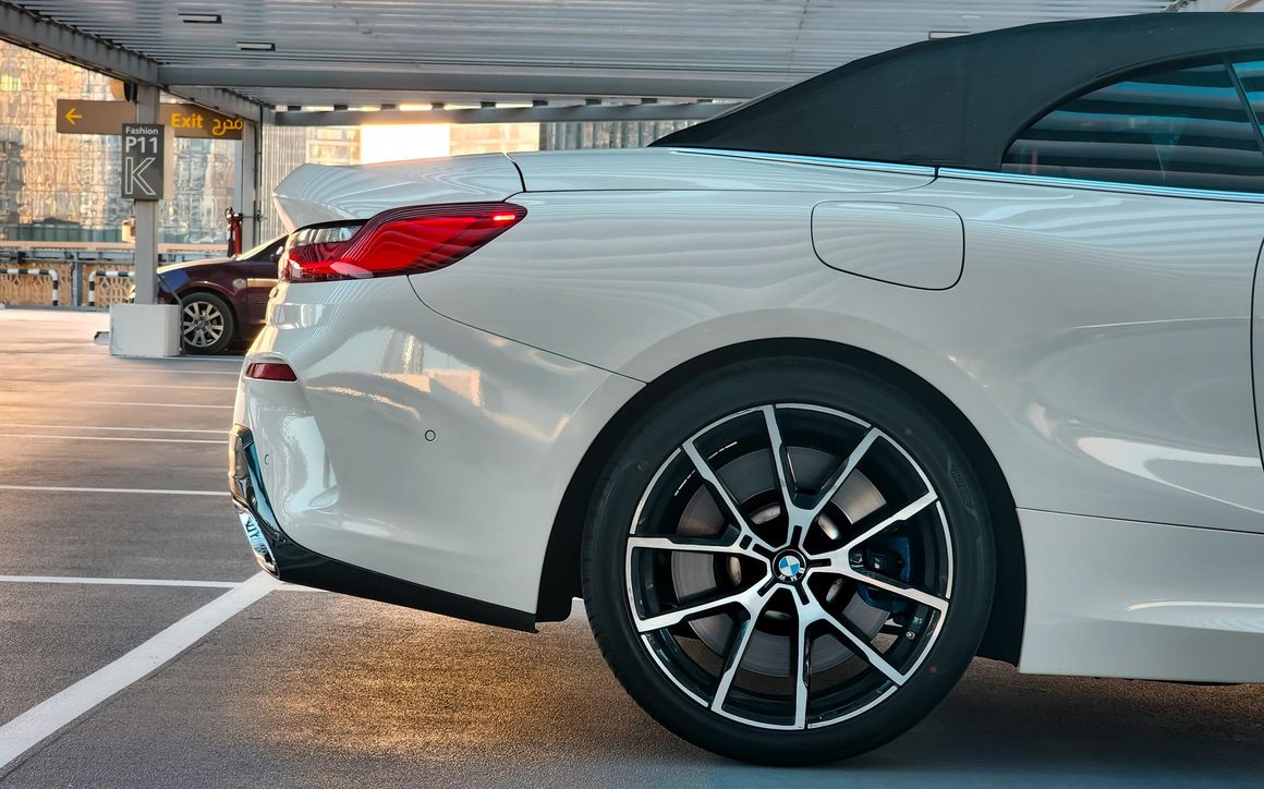 BMW M850i - image 5