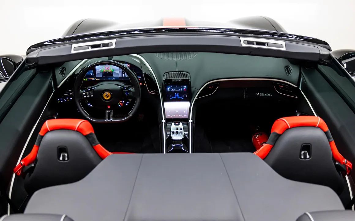 Ferrari Roma Spider - image 13