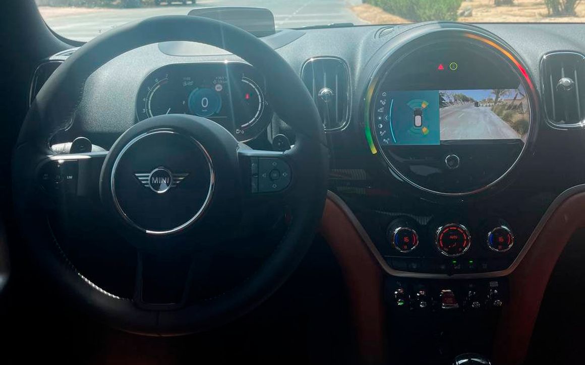 MINI COUNTRYMAN - image 4