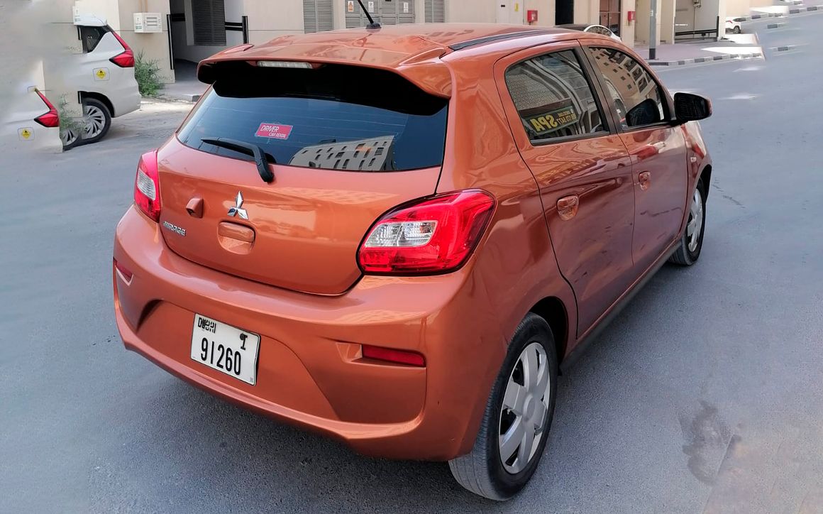 MITSUBISHI MIRAGE - image 6