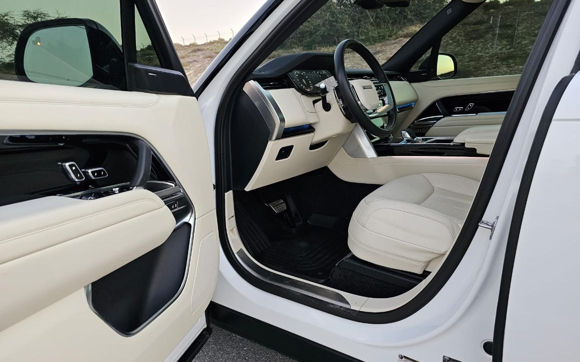 Range Rover Vogue - image 7