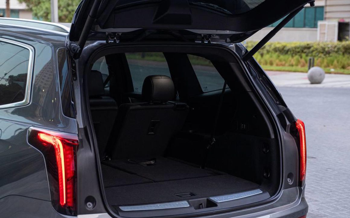 Cadillac  XT6 - image 4