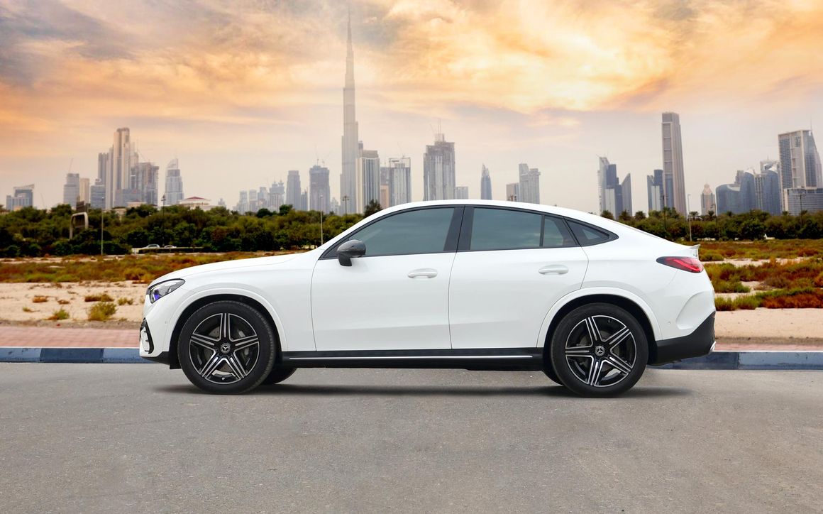 Mercedes Benz GLC200 Coupe White - image 2
