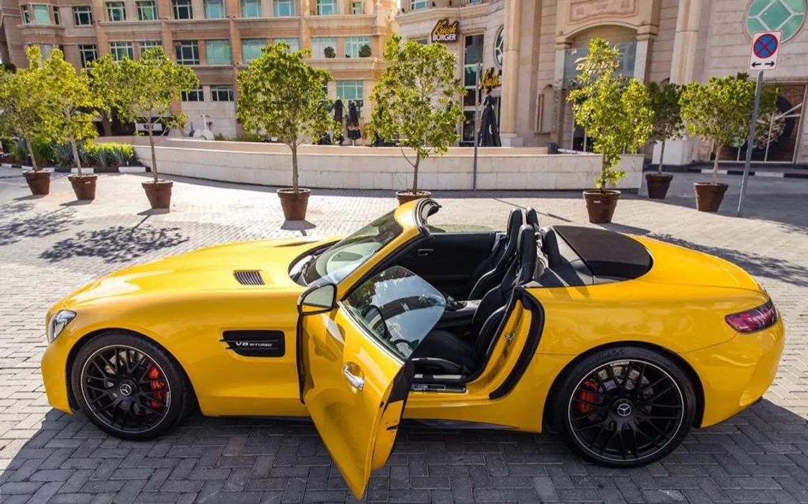 Mercedes GTC - image 2