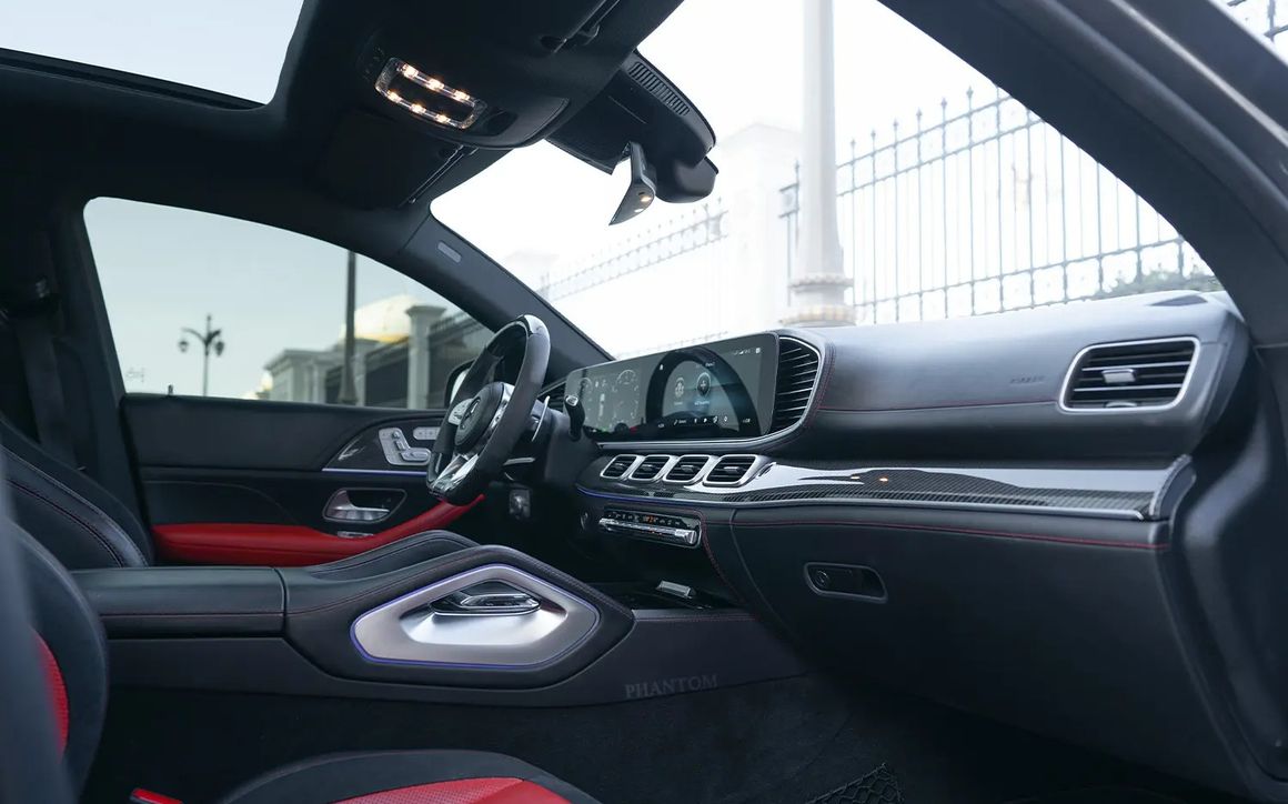 MERCEDES GLE63s - image 5