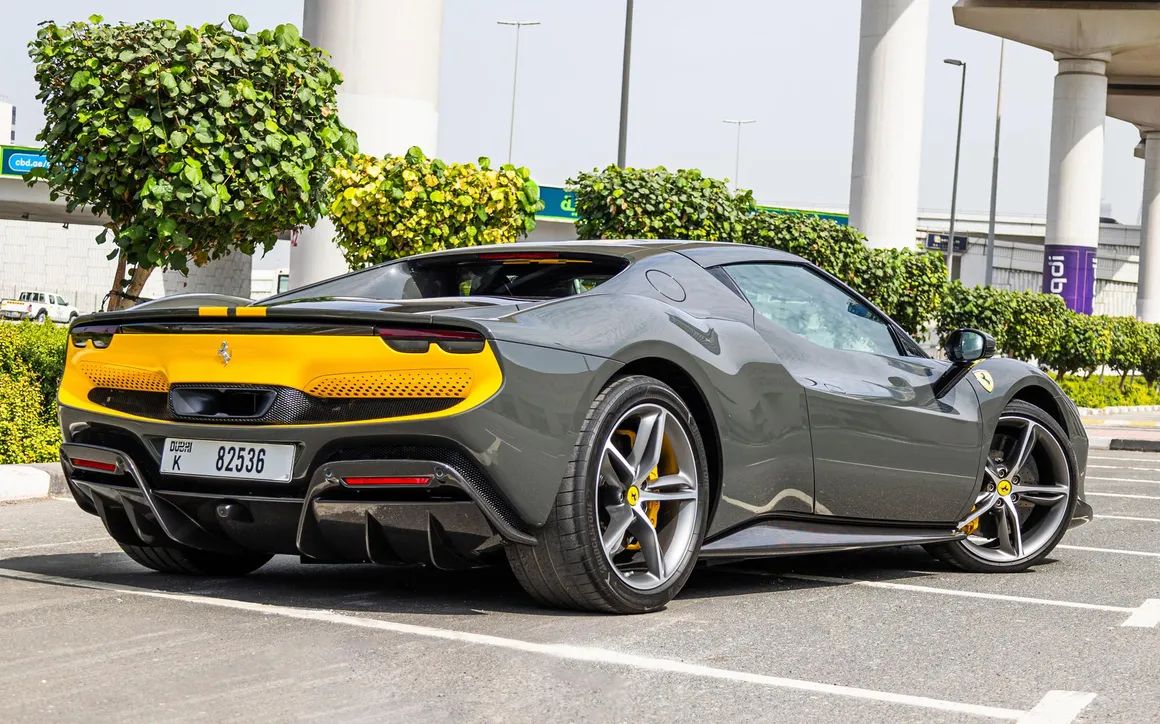 Ferrari 296 GTB Fiorano - image 6