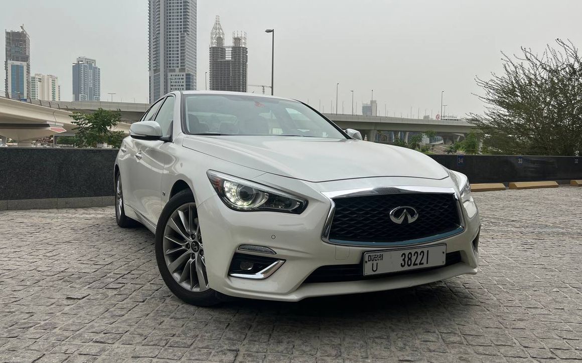 Infiniti Q50 - image 1
