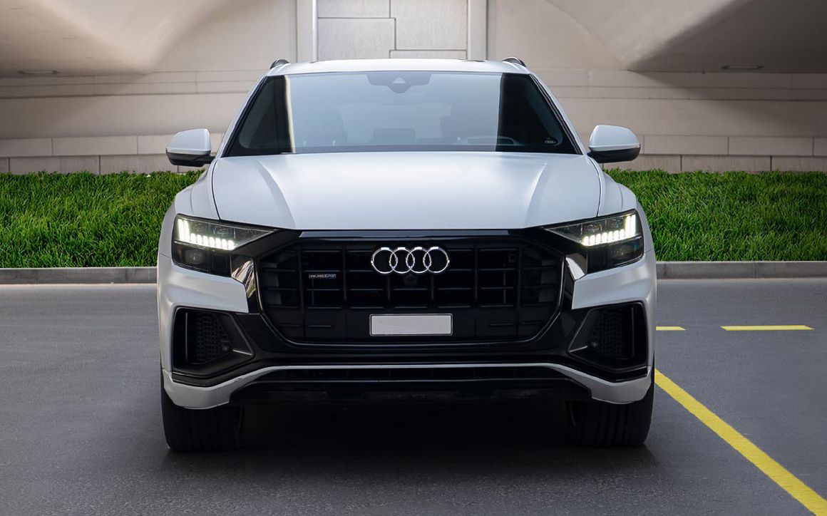 AUDI Q8 - image 2