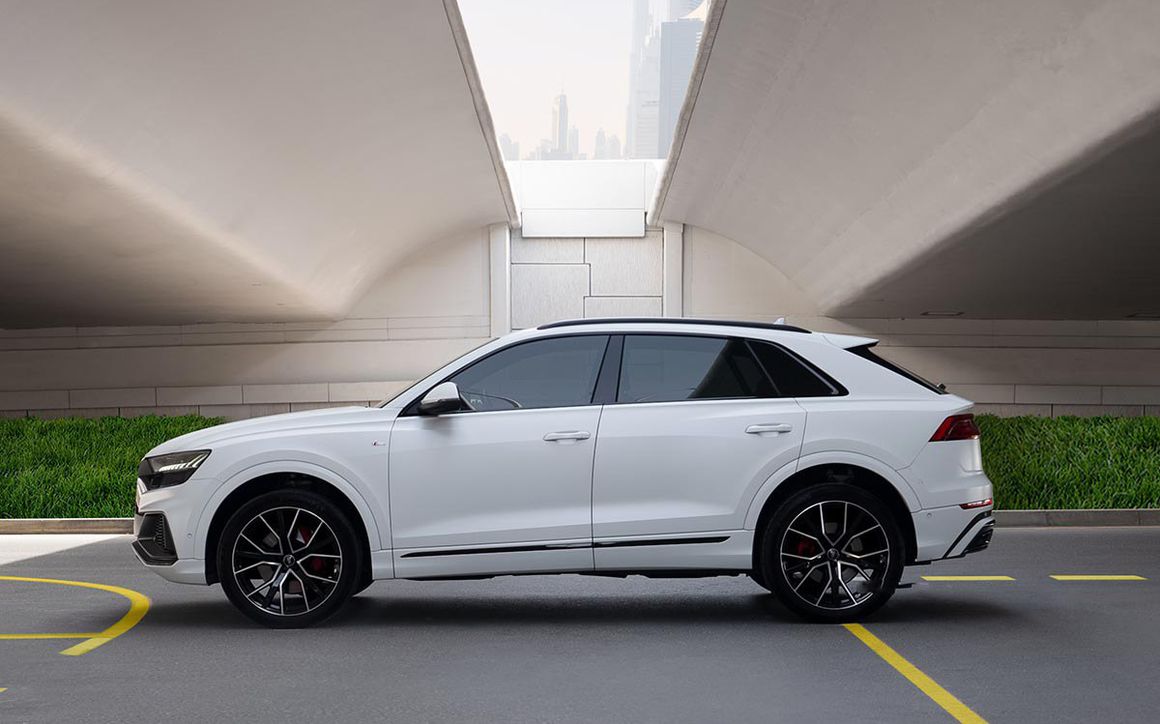 AUDI Q8 - image 3