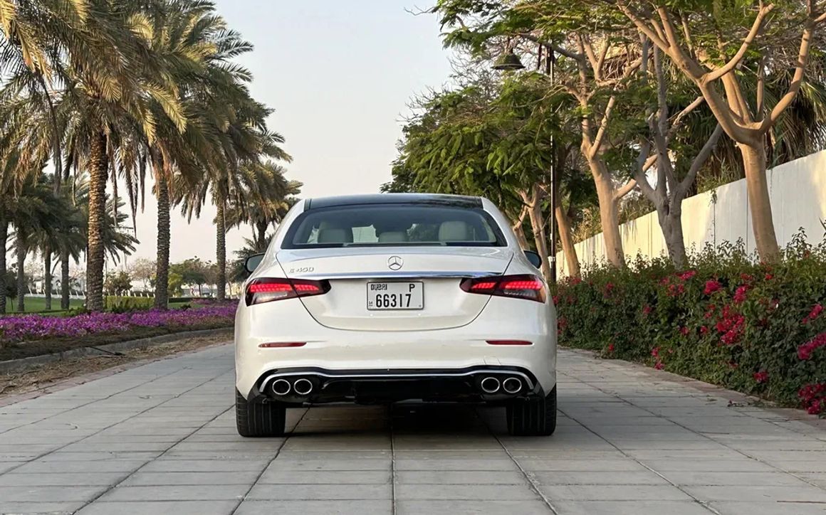 Mercedes-Benz E450 - image 5