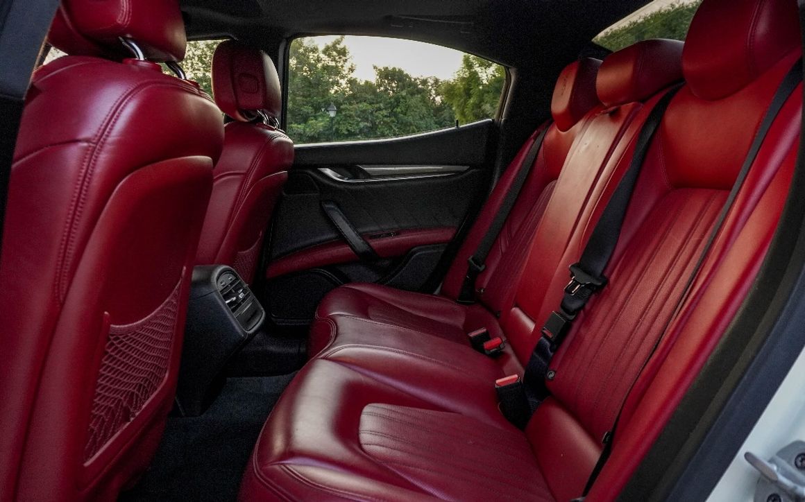 Maserati Ghibli S - image 13