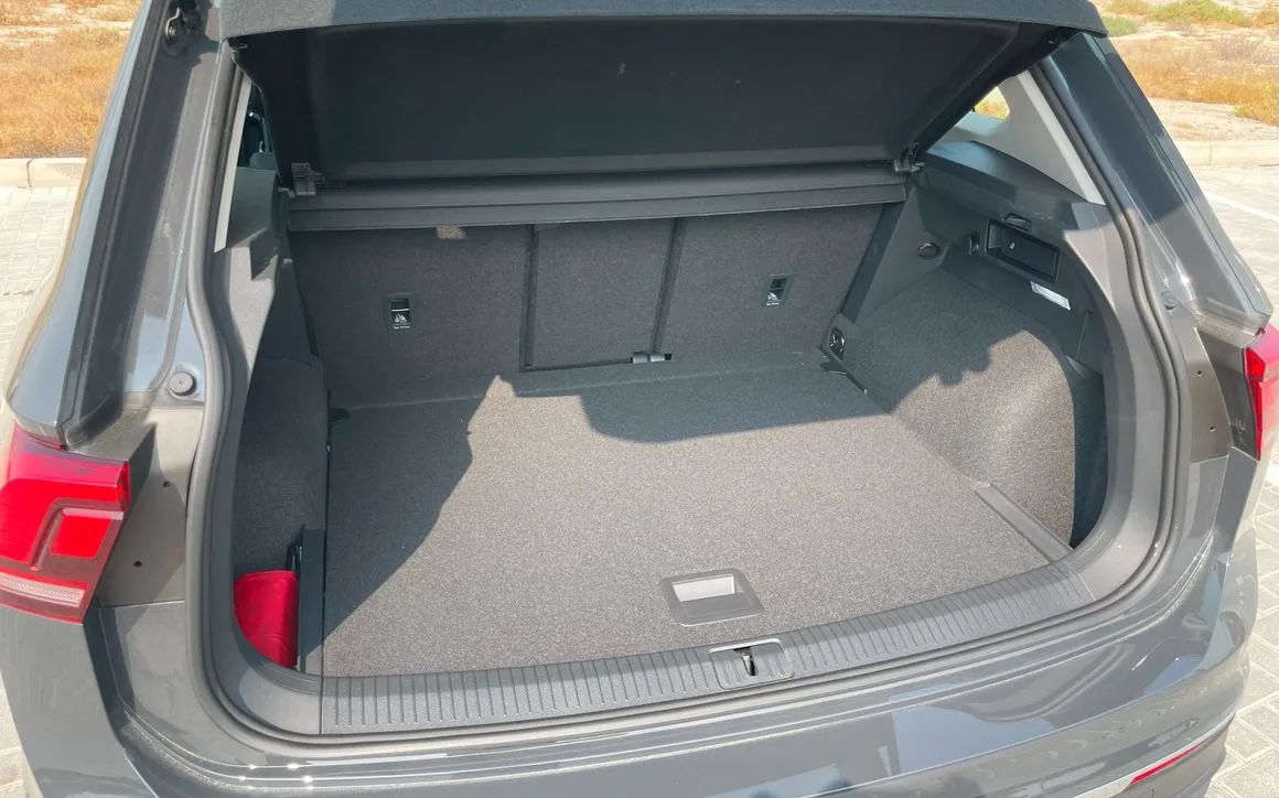 VOLKSWAGEN TIGUAN - image 12