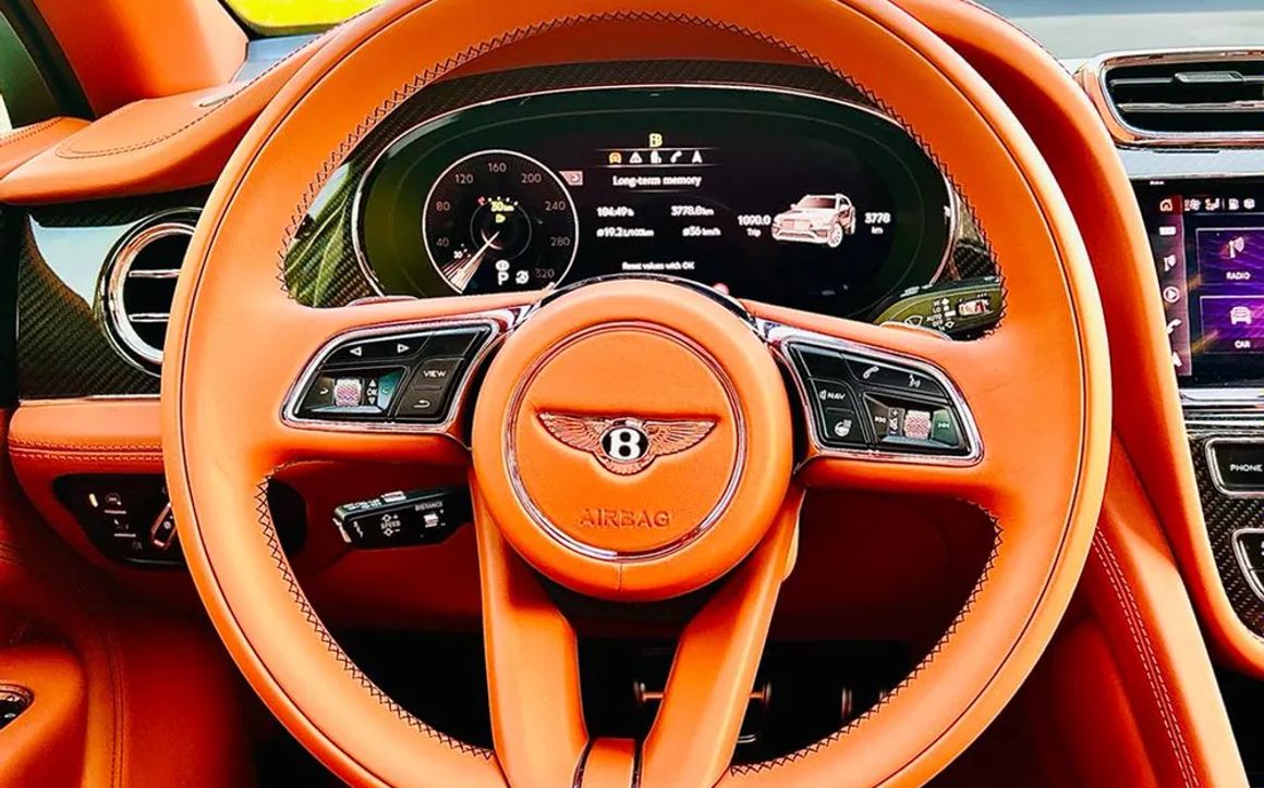 BENTLEY BENTAYGA - image 8