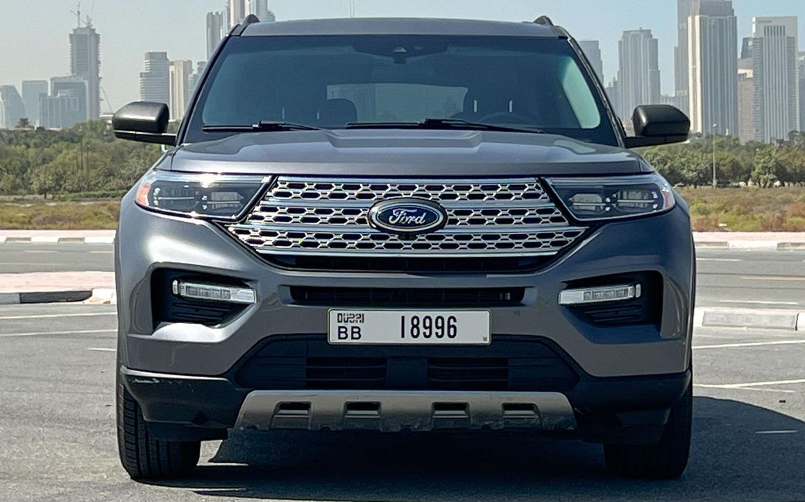 Ford Explorer - image 2