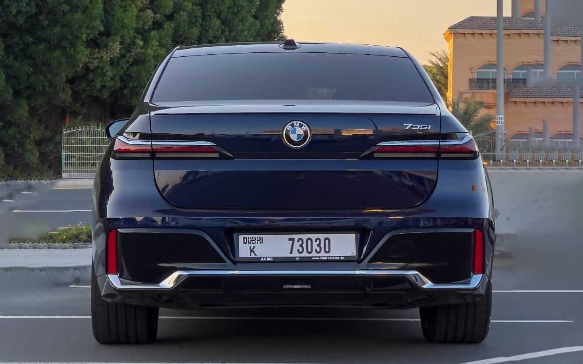 BMW 730I - image 6