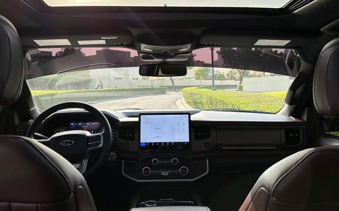 FORD LIMITED EXPEDITION - image 6