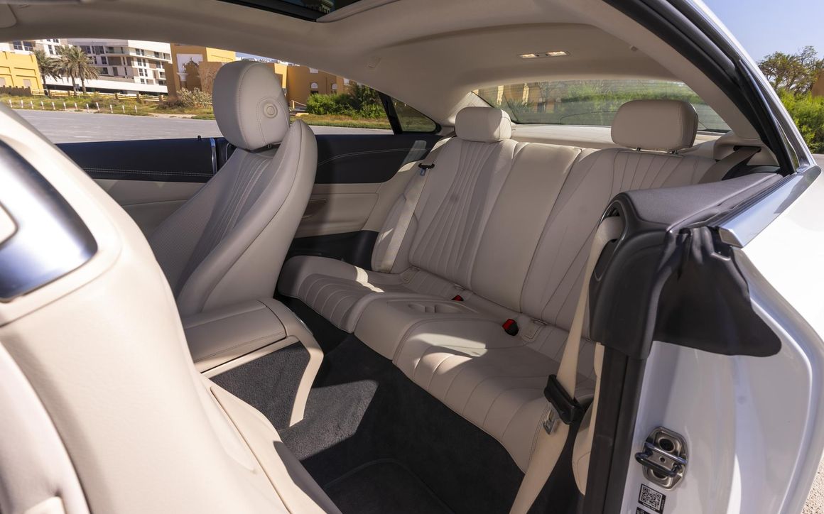 Mercedes E450 AMG - image 16