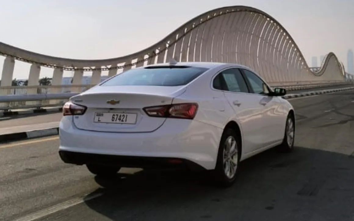 Chevrolet Malibu - image 6