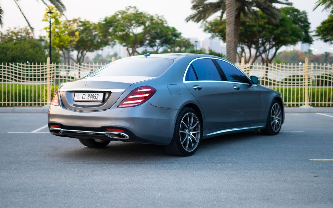 Mercedes S550 - image 9