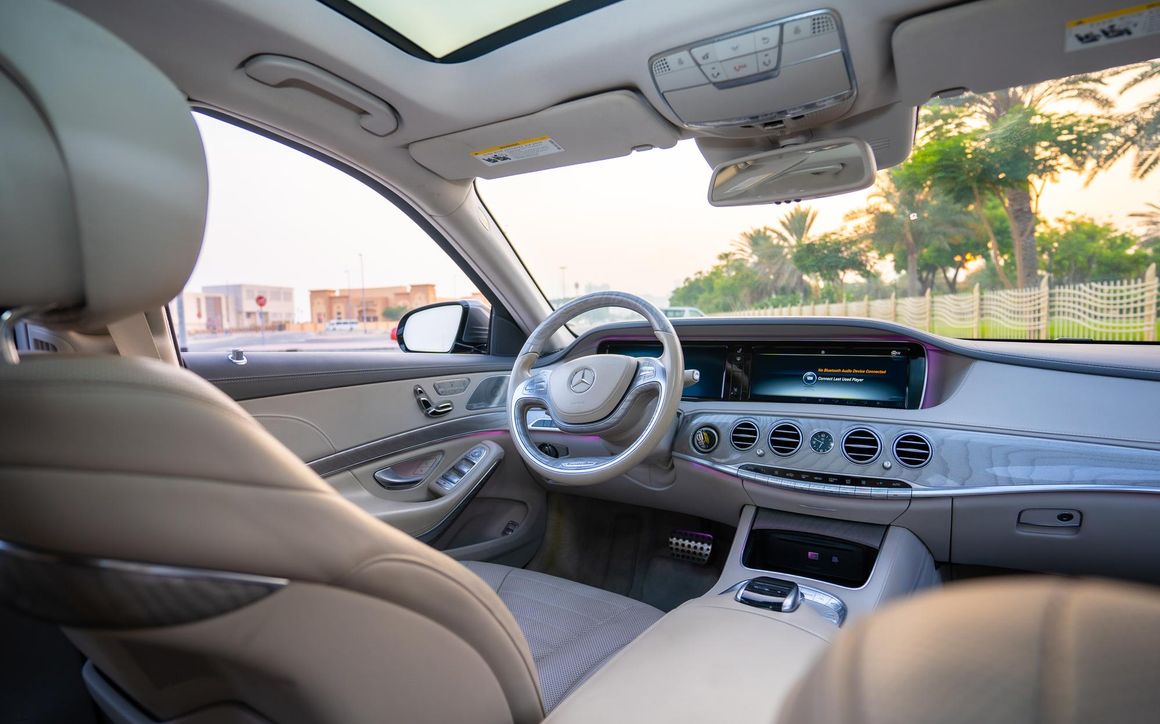 Mercedes S550 - image 17