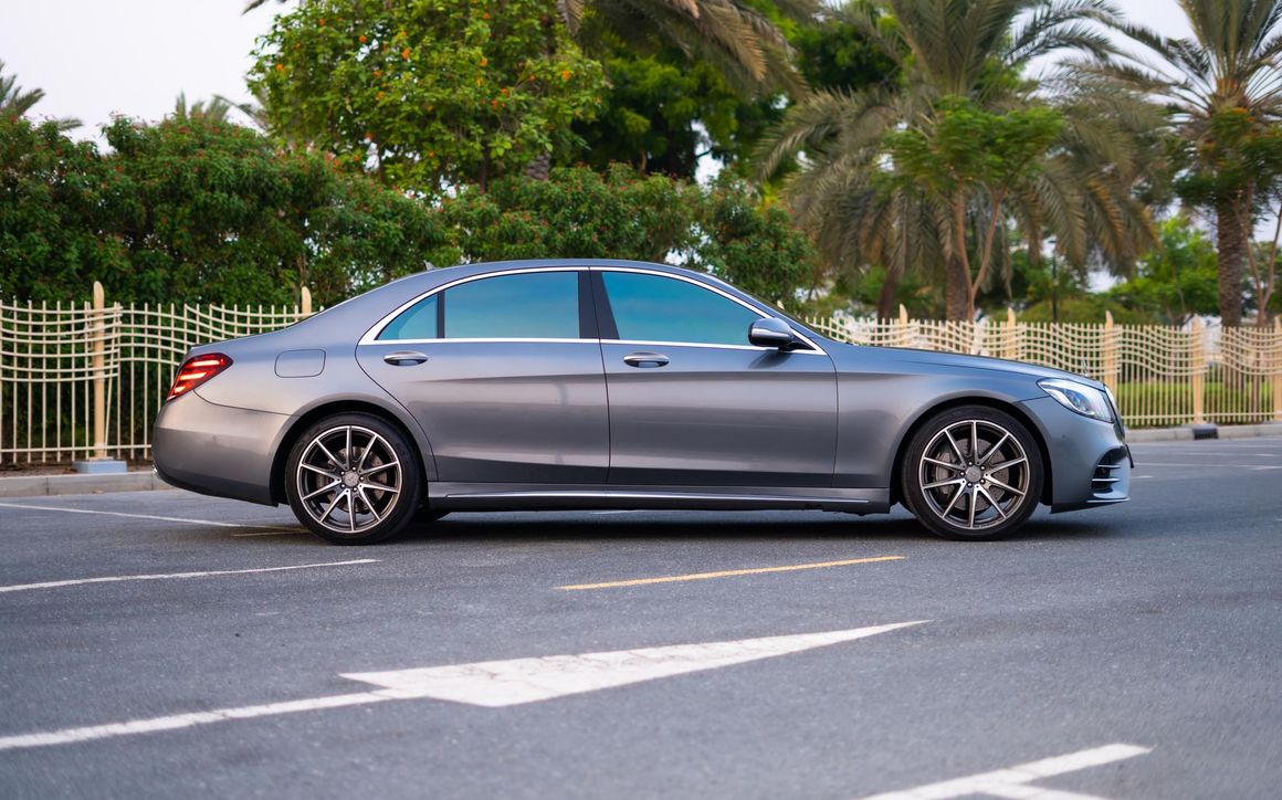 Mercedes S550 - image 6