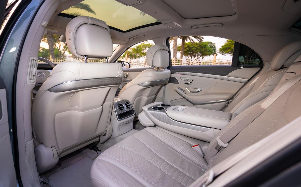 Mercedes S550 - image 20