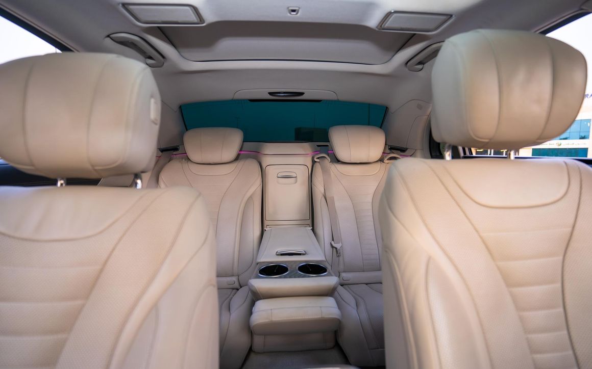 Mercedes S550 - image 24