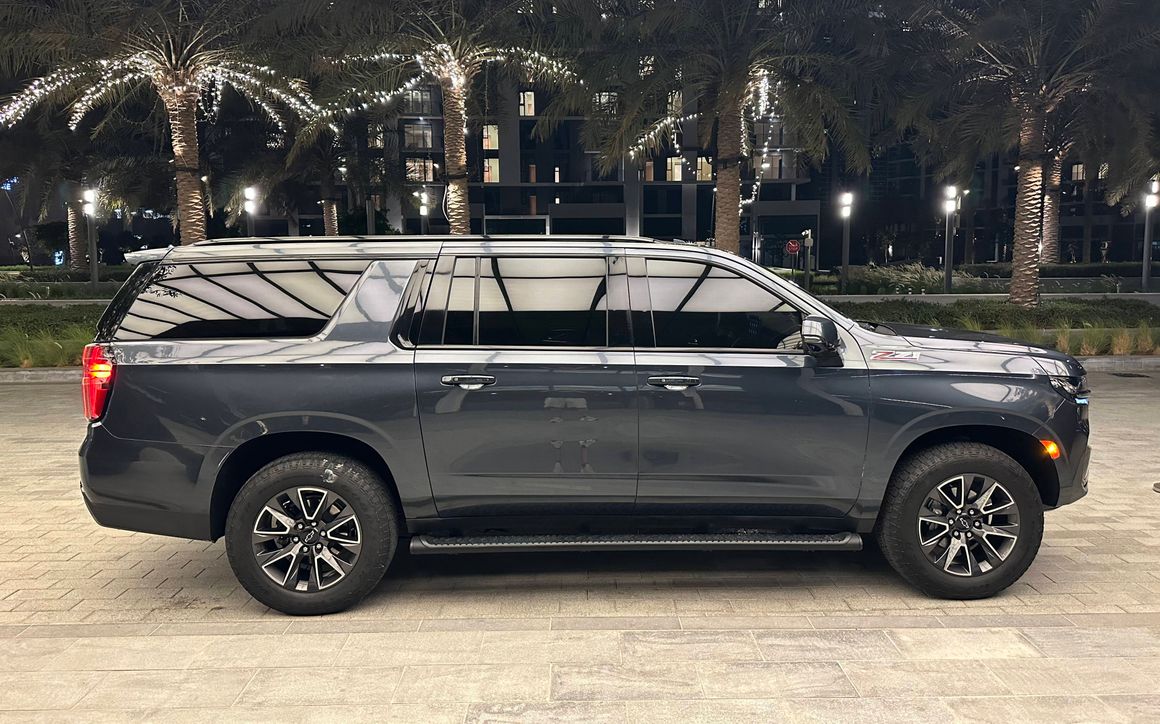 Chevrolet Suburban - image 5