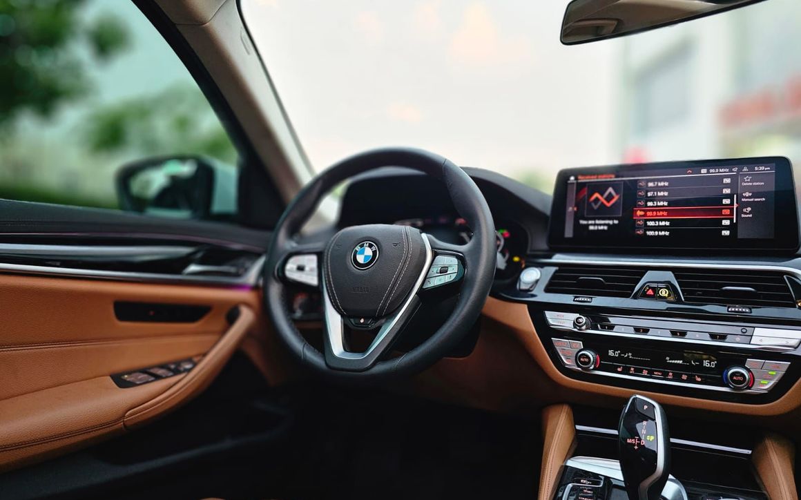 BMW 520 I - image 9