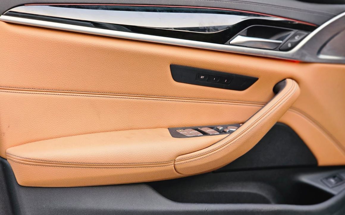 BMW 520 I - image 15