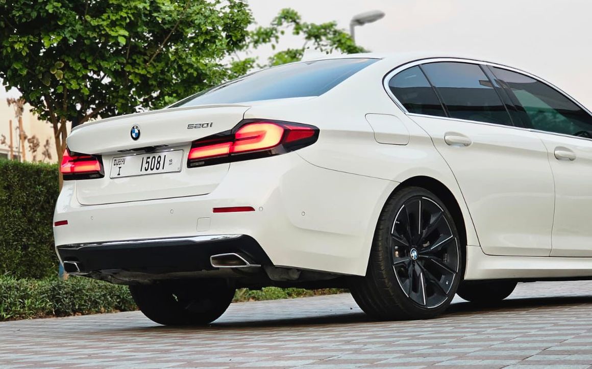 BMW 520 I - image 7