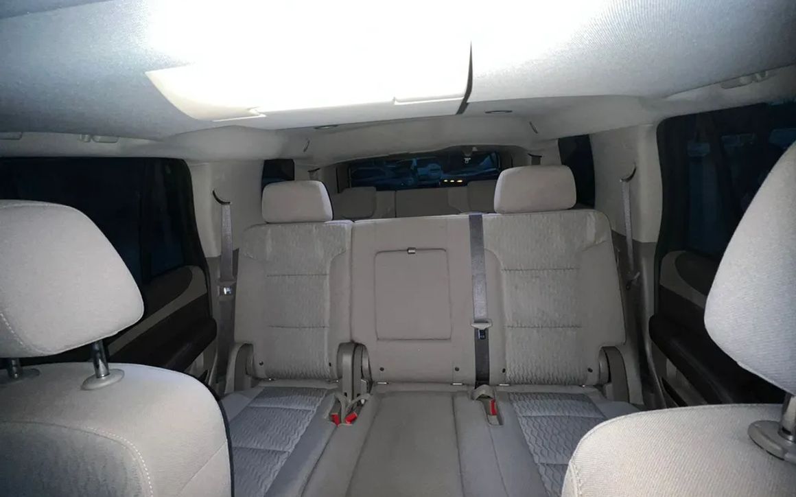 CHEVROLET Tahoe - image 8